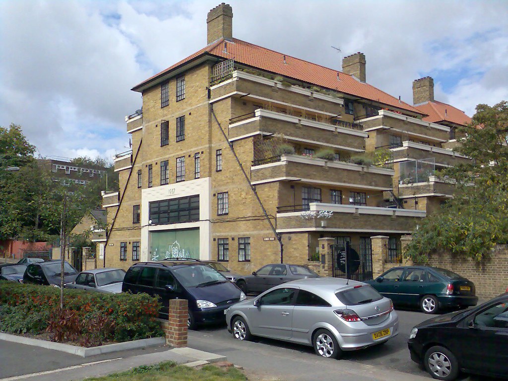 Lennox House a photo on Flickriver