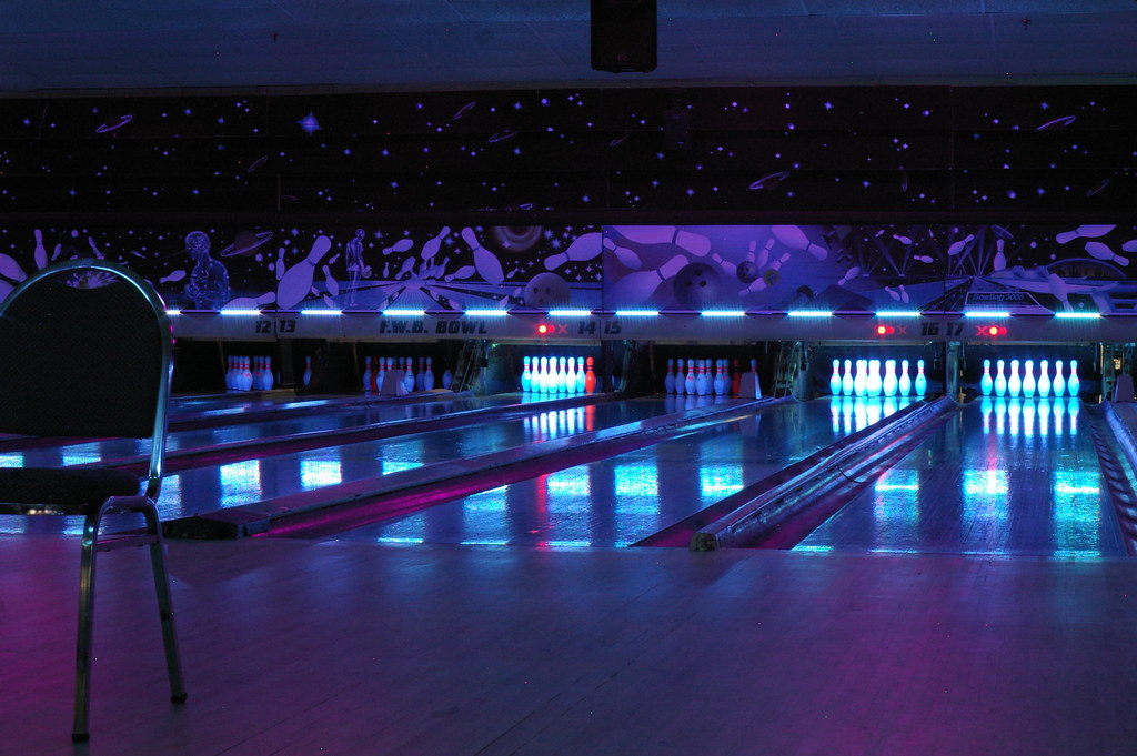 the bowling alley, by uv jared jennings Flickr