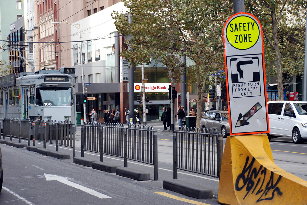 The Dreaded Melbourne Hook Turn Elizabeth Street Melbourne… Flickr