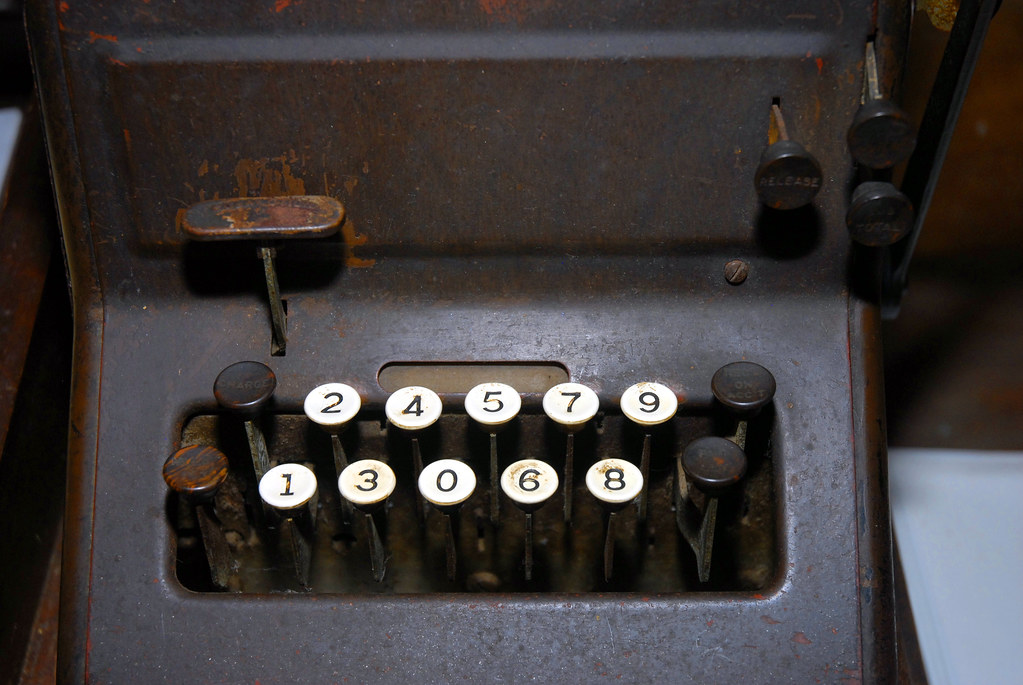 Foley L&N (Train) Depot Museum 2007, old cash register key… Flickr