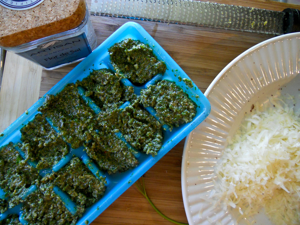 Parsley pesto Italian parsley, garlic, pine nuts, lemon ju… Flickr