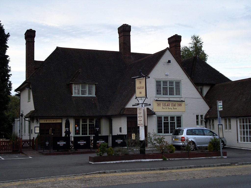 Sugar Loaf Inn, Station Road, Little Chalfont, HP7 a photo on Flickriver