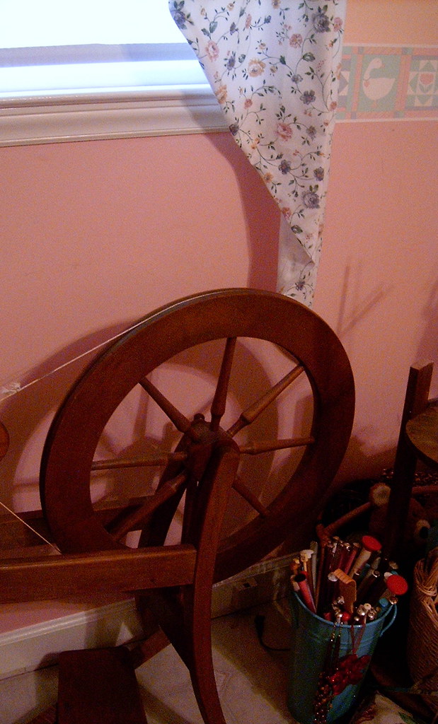 Spinning Wheel & Knitting Needles I'm still working on my … Flickr