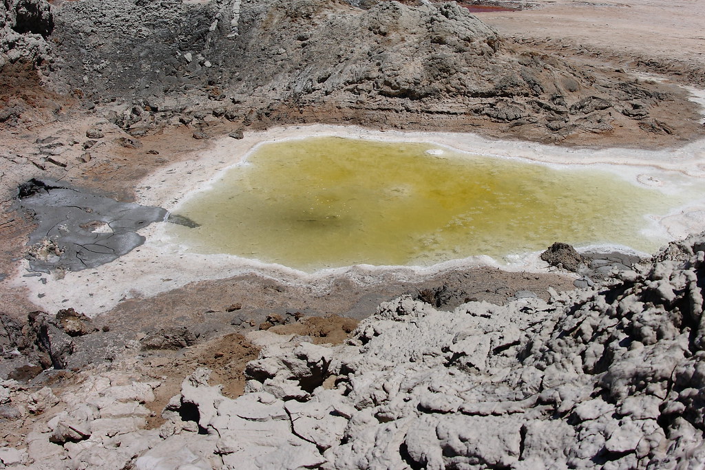 Salton Sea Mud Pots / Mud Volcanoes A mudpot, mud pool or … Flickr