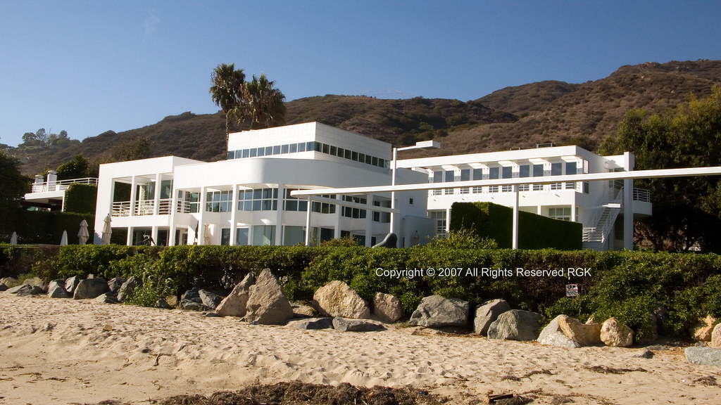 Beach view of homes on Carbon Beach Malibu 139 Beach view … Flickr