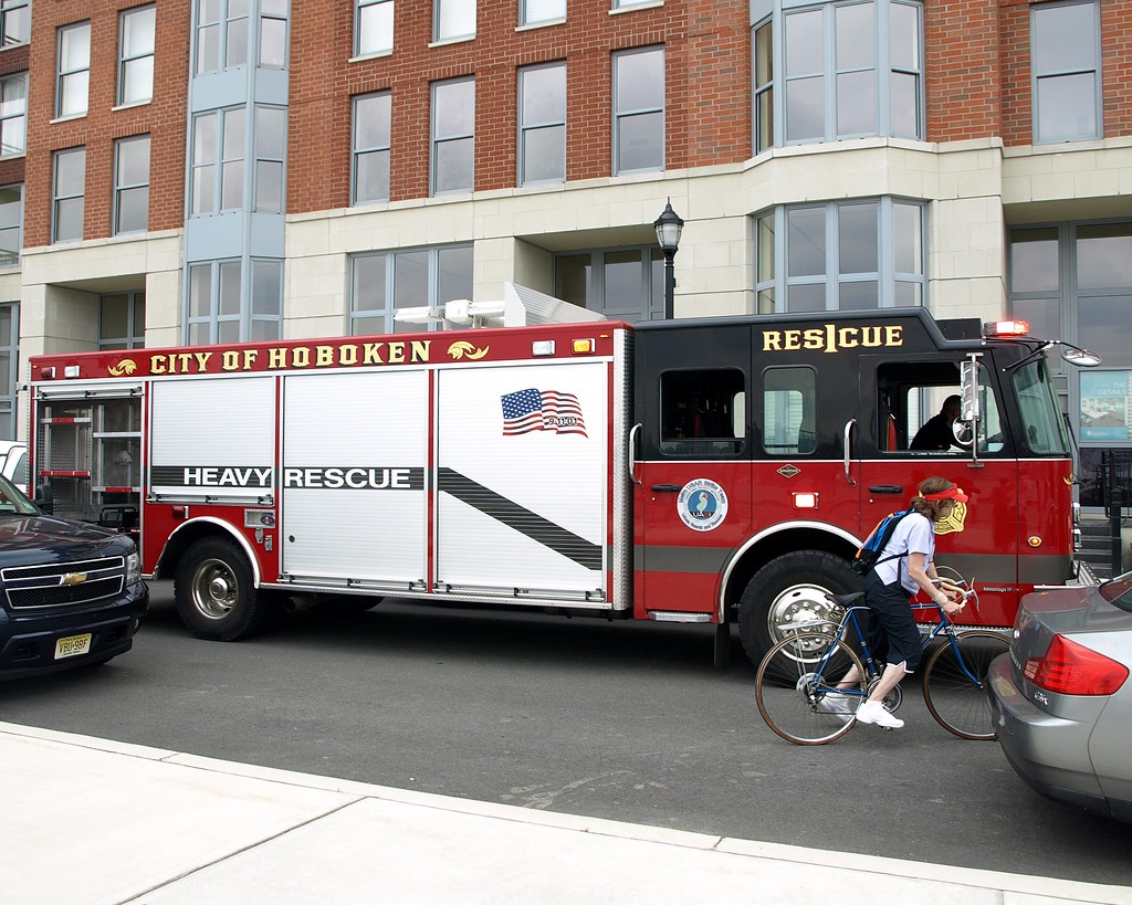 Heavy Rescue Truck, City of Hoboken Fire Department, New J… Flickr