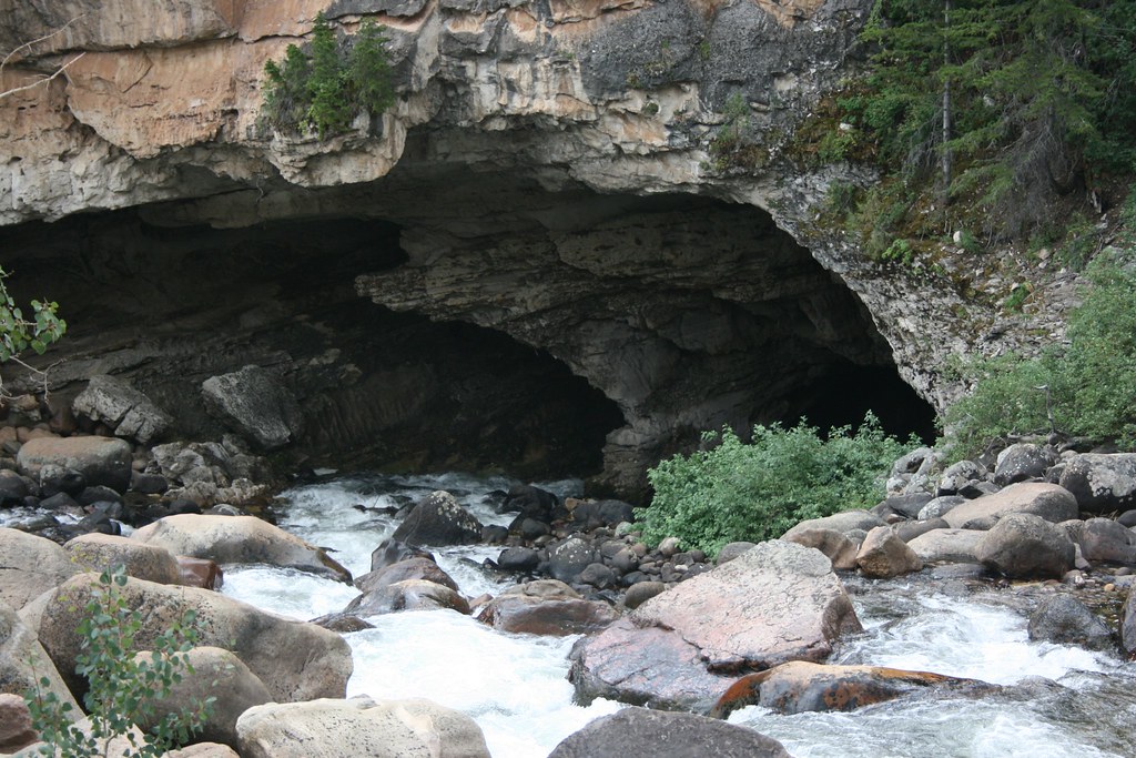 Sinks Canyon, Lander WY The Sinks Canyon is a creek that r… Flickr