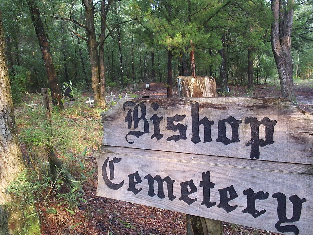 cemetery down the red road. a tiny cemetery set bac… Flickr