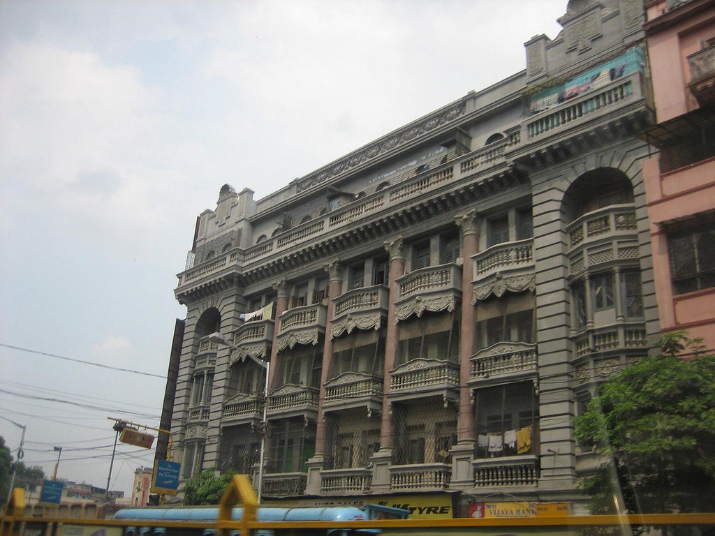 A building on Central Avenue, Kolkata Maybe this is why Ca… Flickr