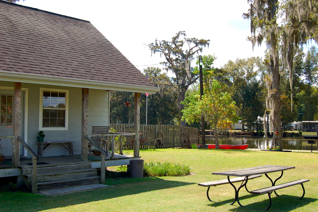 The Cajun Cabin we stayed at along the Bayou Corne in Pier… Flickr