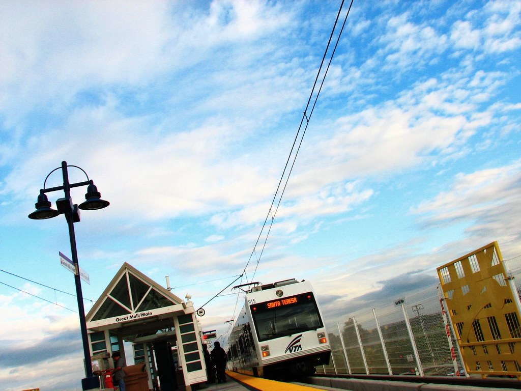 santa teresa skyway elevated vta station at the great mall… Flickr