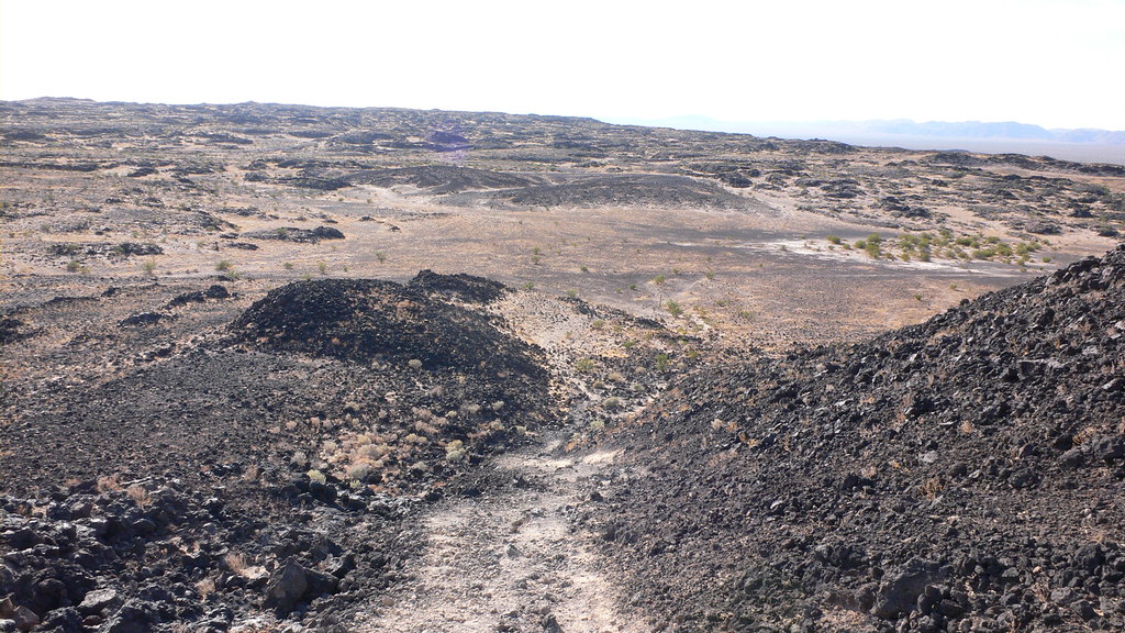 amboy_crater 11.jpg sirrobot Flickr