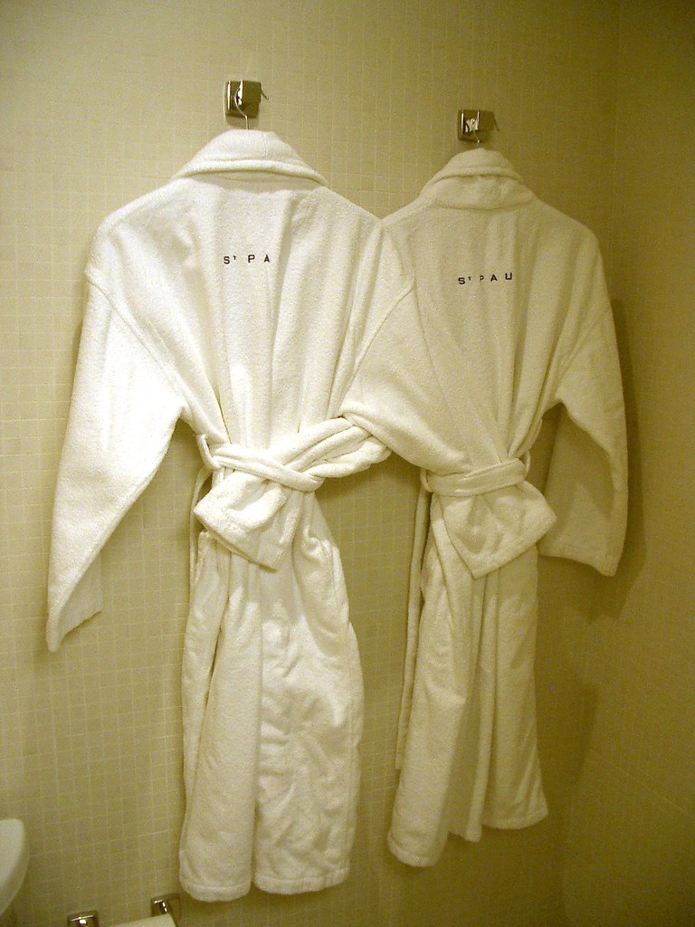 Is It Ok To Take Robes From Hotels at Rosa Clark blog