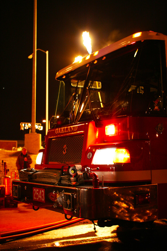 Fire Truck The Oakland Fire Department was standing by on … Flickr