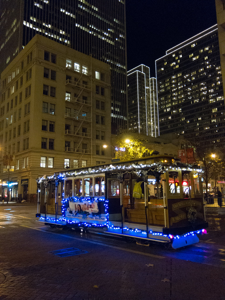 Cable Car A cable car festooned in christmas lights in fro… Flickr