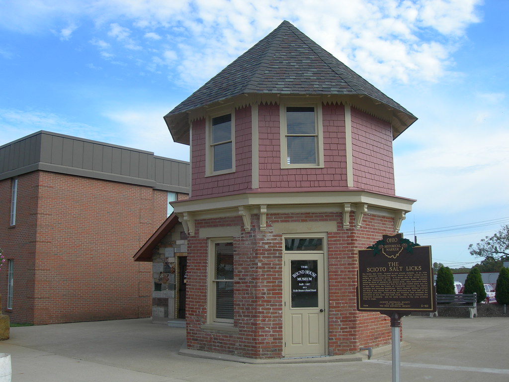 The Round House Museum Jackson, Ohio Built in 1887 as a sc… Flickr