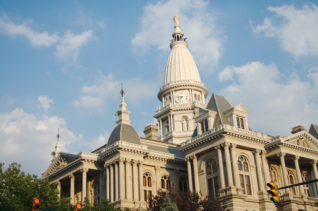 Lafayette 1.jpg Lafayette City Hall Andrew Evans Flickr