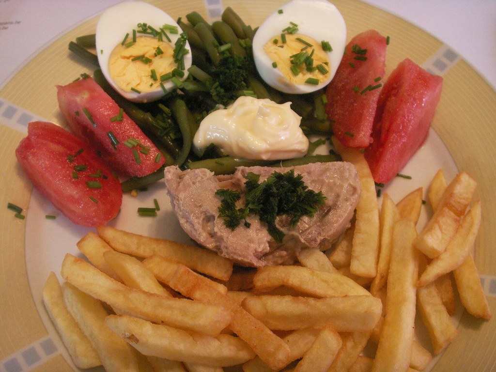 (Tuna) Fish and Chips Purrrpl_Haze Flickr