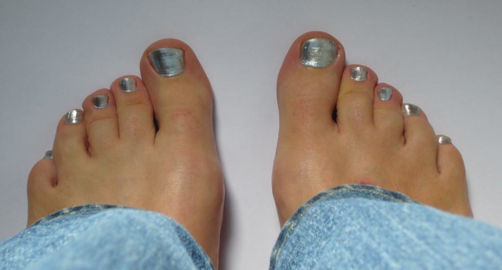 Light blue Light blue painted toes with jeans sophie Flickr
