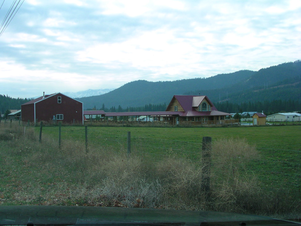 Dwelling near Plain, Washington DSCN6946 brewbooks Flickr