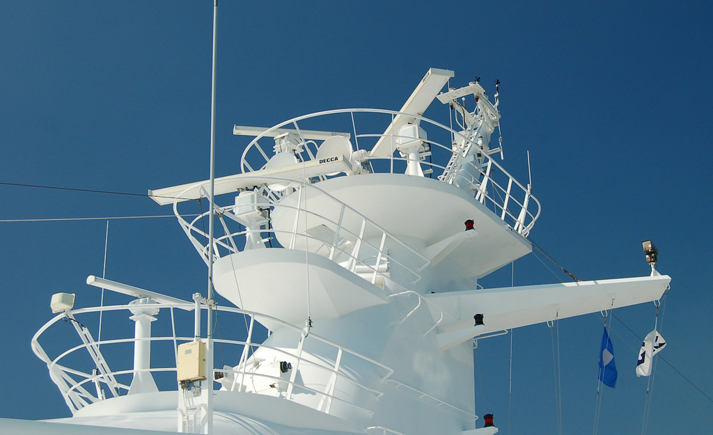 Explorer Radar Mast Radar mast onboard the cruise ship Exp… Flickr