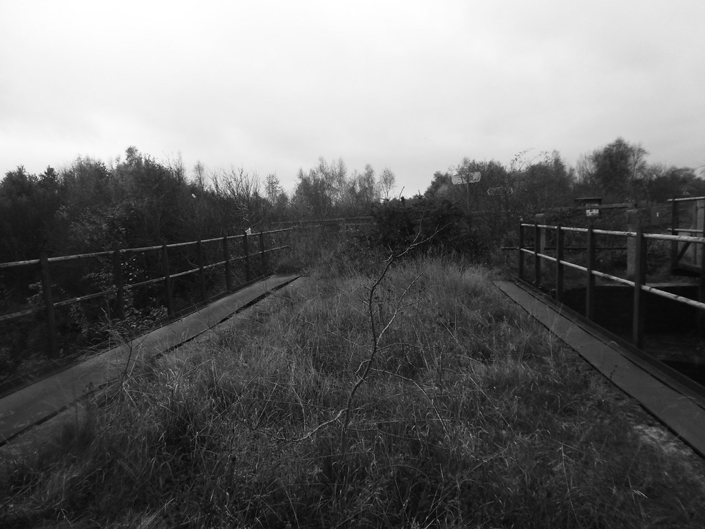 Sheffield Staveley old railway The bridge across the Bar… Flickr