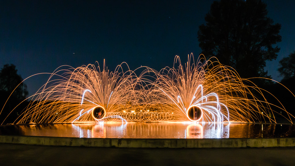 Stahlwolleschwingen Steel Wool Fun with ZOLAQ Hamburg, S… VioLum