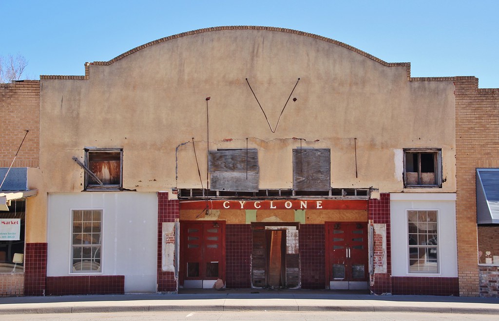Cyclone Theater at Snyder Oklahoma Opened 1941 as the Alam… Flickr