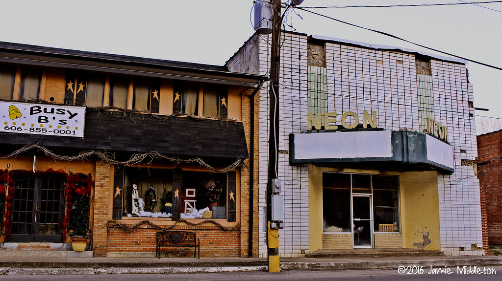 Neon Theater Neon, KY Jamie Middleton Flickr