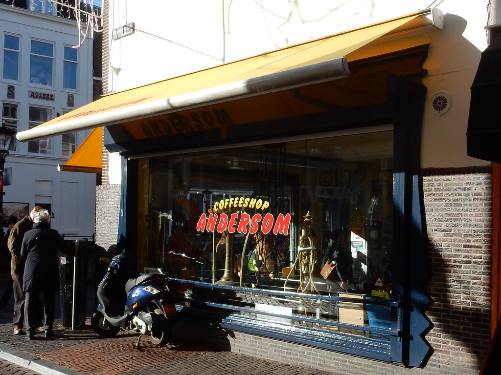 "Andersom" Servetstraat, Utrecht Kleine coffees… Flickr