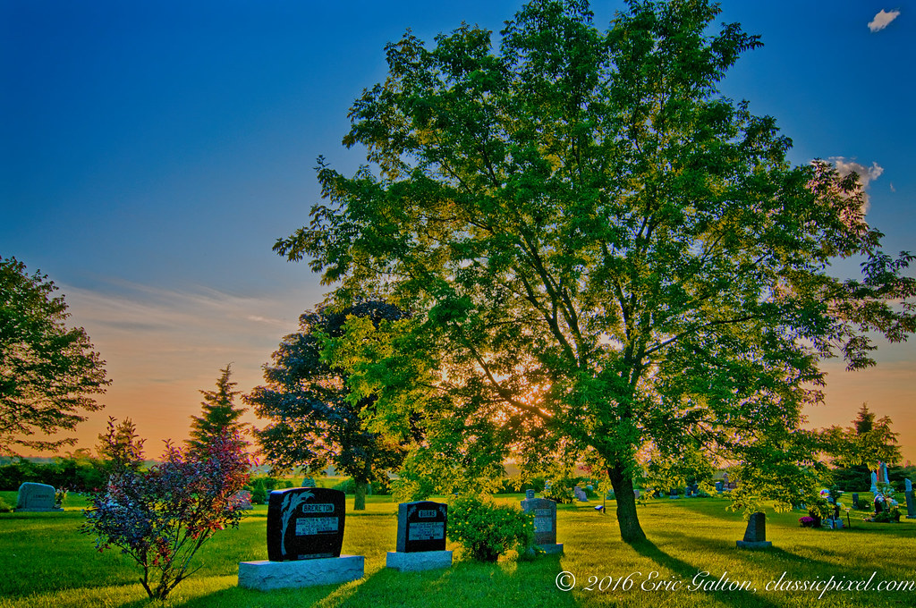 Cemetery in Navan, Ontario, Canada Cemetery in Navan, Onta… Flickr