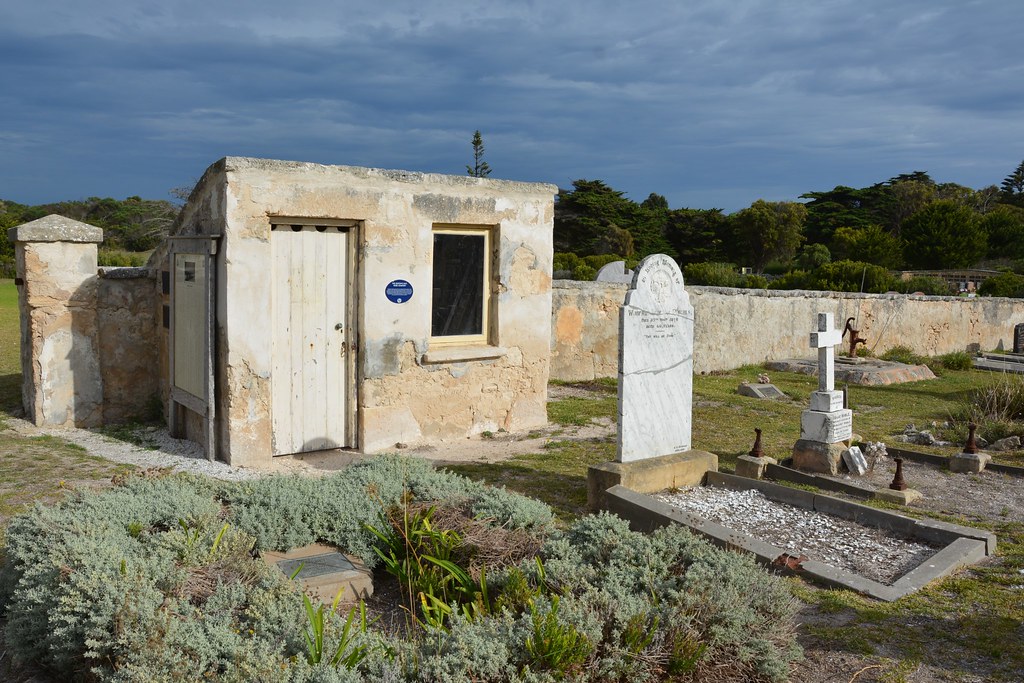 South Australia. Robe Cemetery Sexton's Hut and nearby wat… Flickr