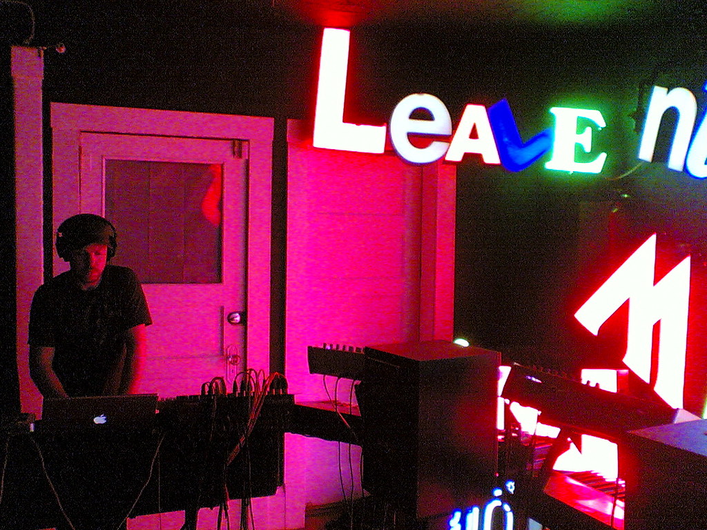 synth club mcleod's (008) ario_ Flickr