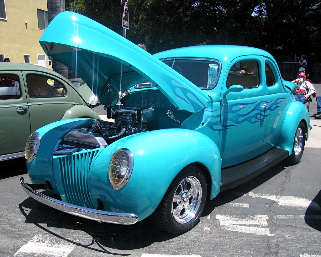 FordCustomimg1019 2005 Annual Pismo Beach Car Show. Lance Nix