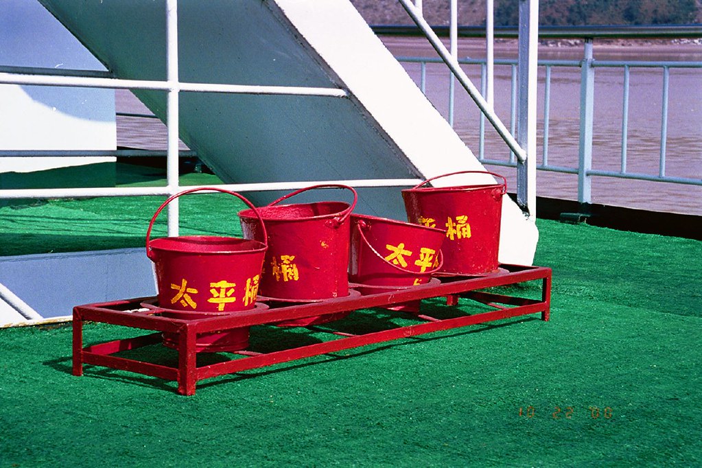 Chinese Fire Drill Yangtze River, China. After boarding ou… Flickr