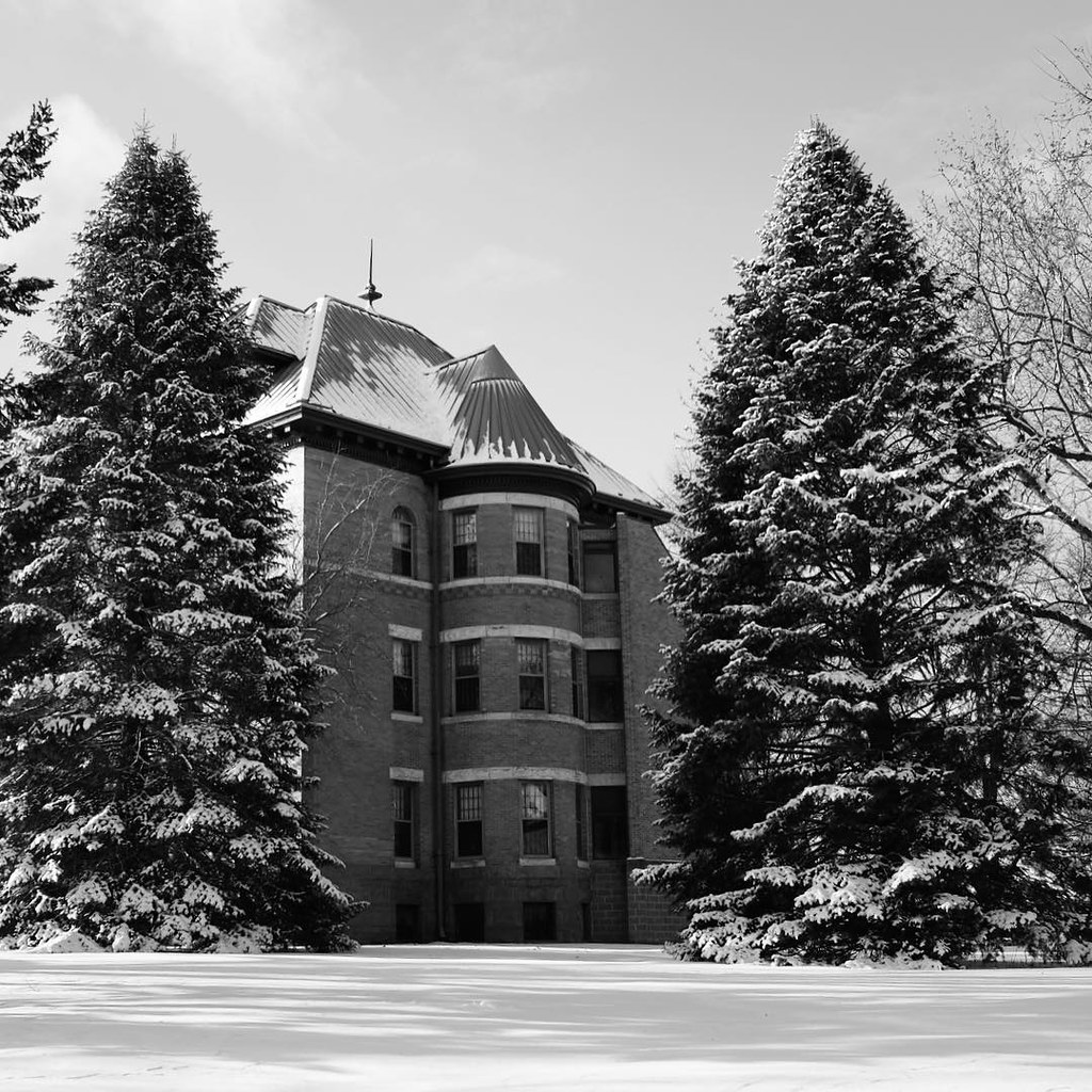 Great old architecture in Cherokee Iowa at MHI. Could be a… Flickr