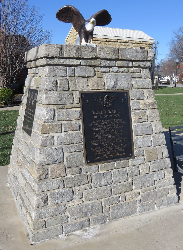 Trimble County WWII Monument (Bedford, Kentucky) Located o… Flickr