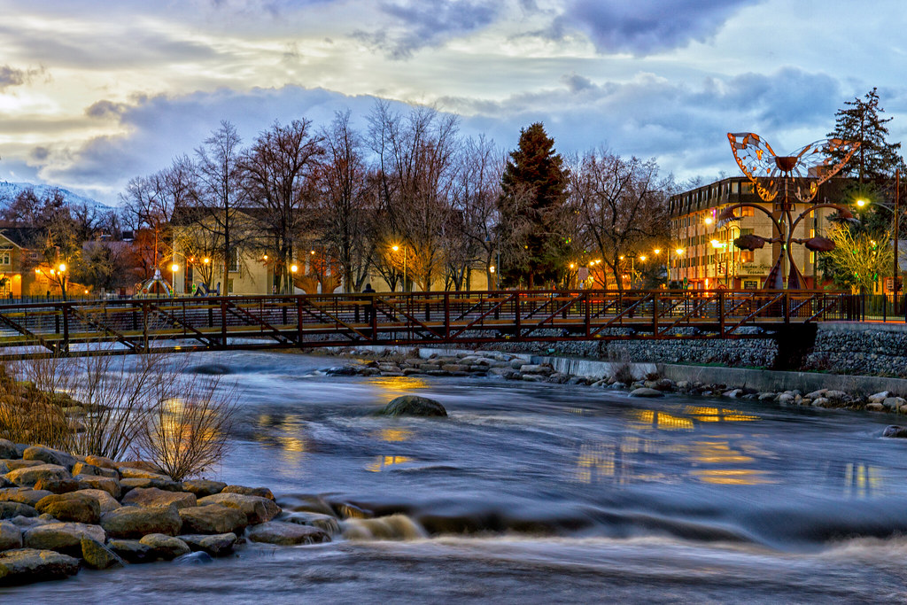 Truckee River, Downtown Reno This is the Truckee river tha… Flickr