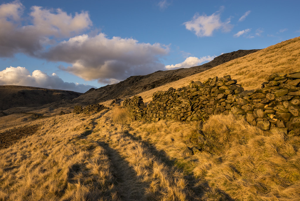 Shelf benches, Glossop A brief evening stomp up to Shelf b… Flickr