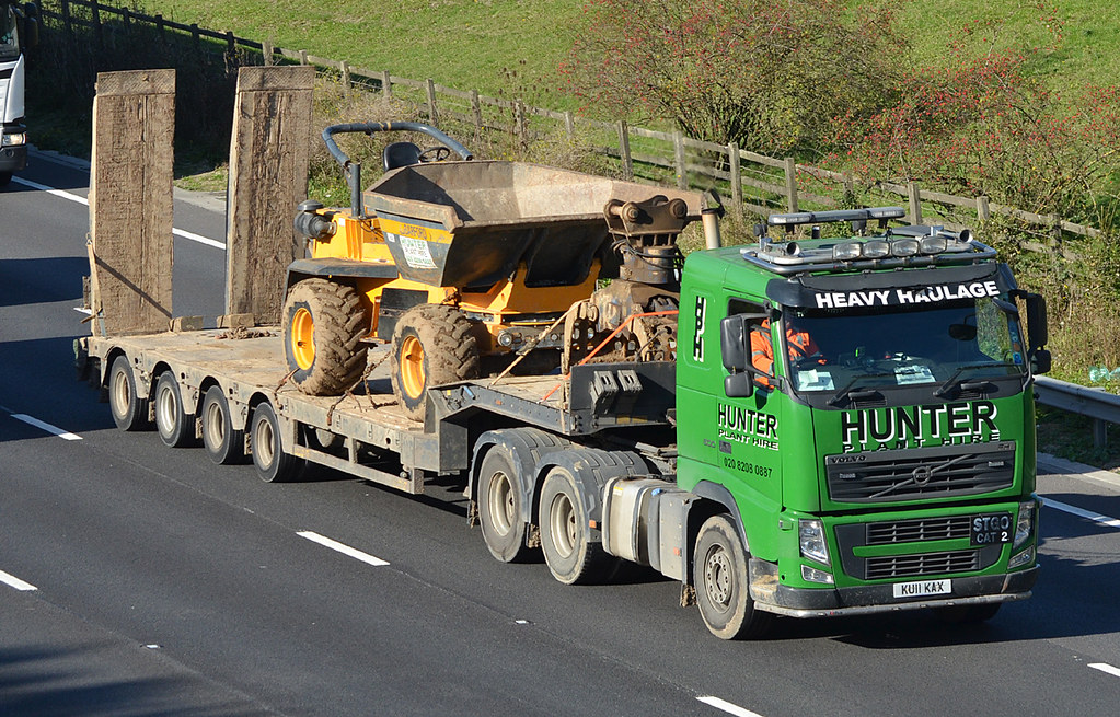 Hunter Plant Hire KU11KAX M25 Godstone 14/10/2015 Flickr
