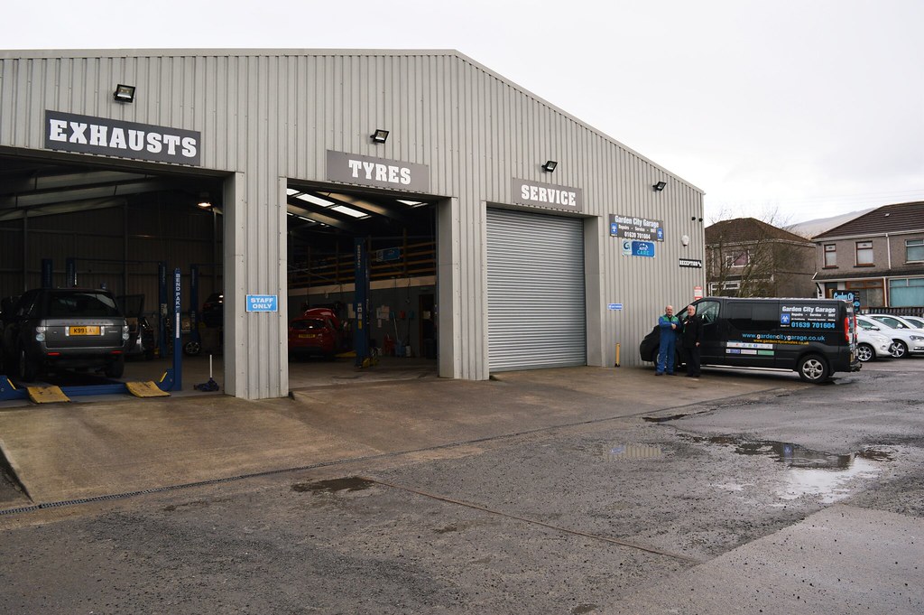 Garden City Garage Seven Sisters Garden City Garage Seven … Flickr