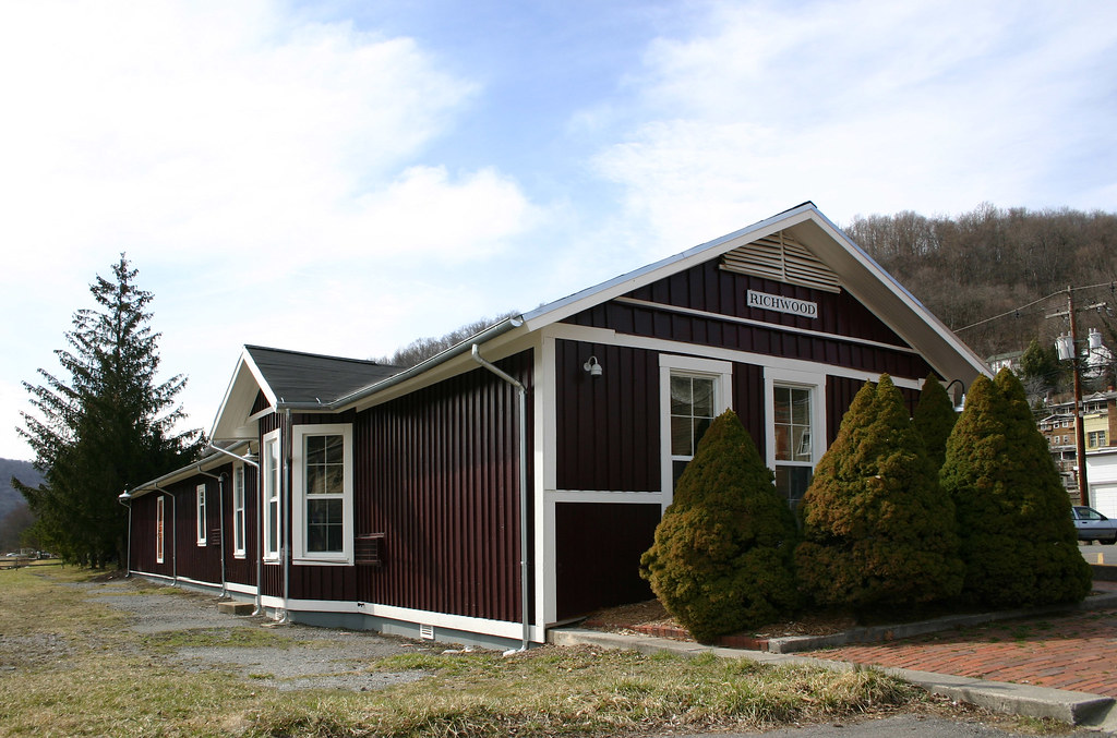 Richwood Depot Richwood, West Virginia The newly restore… Flickr