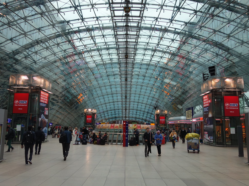 201604005 Frankfurt (Main) airport railway station a photo on Flickriver