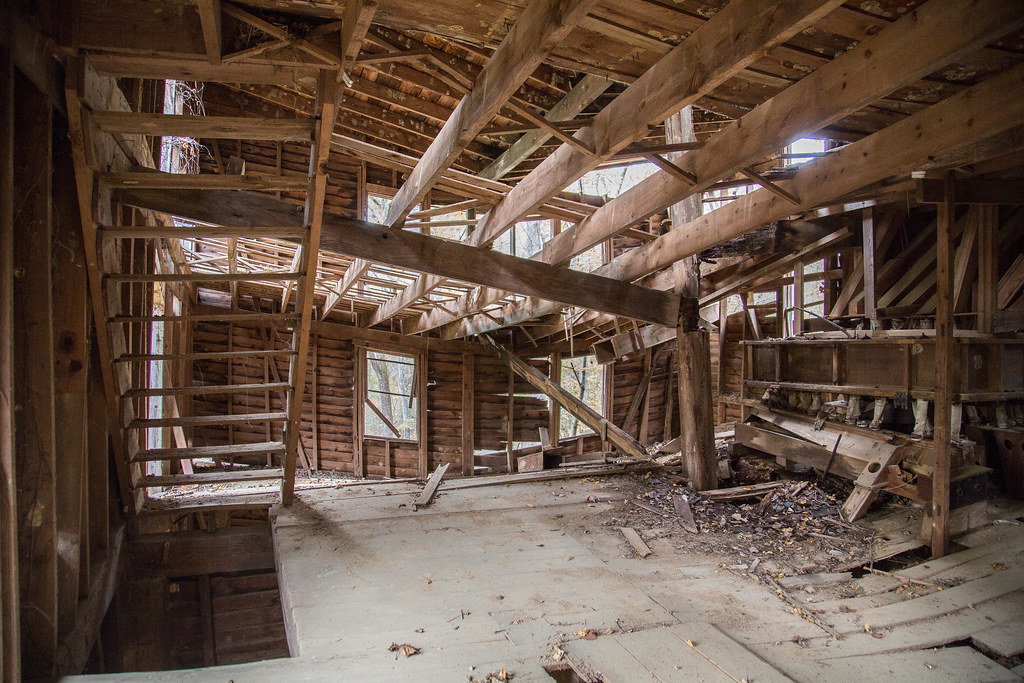 GY8A2529.jpg Old flour mill and store in Amelia, Virginia Brad