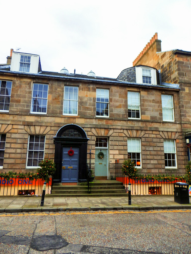 Stafford Street, Edinburgh Christmas Tucked away just behi… Flickr