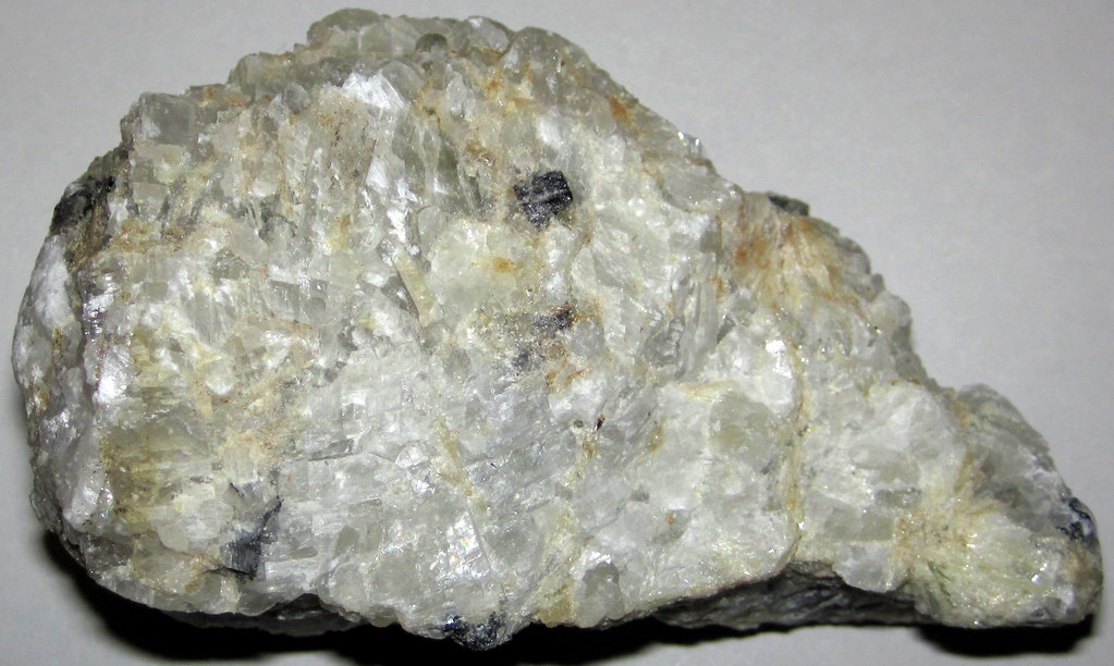 Calciocarbonatite (sövite) Cove Carbonatite, midCretaceous