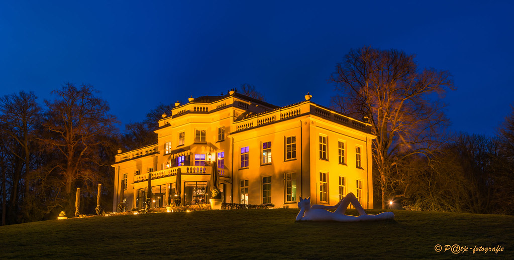 Witte villa park Sonsbeek Arnhem Een monumentaal pand me… Flickr