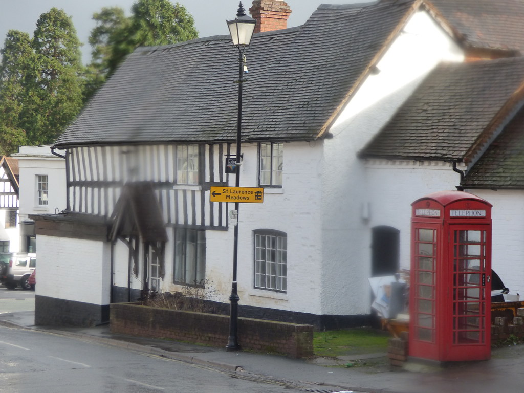 12 and 14 The Square Bear Hill, Alvechurch red phone box a photo