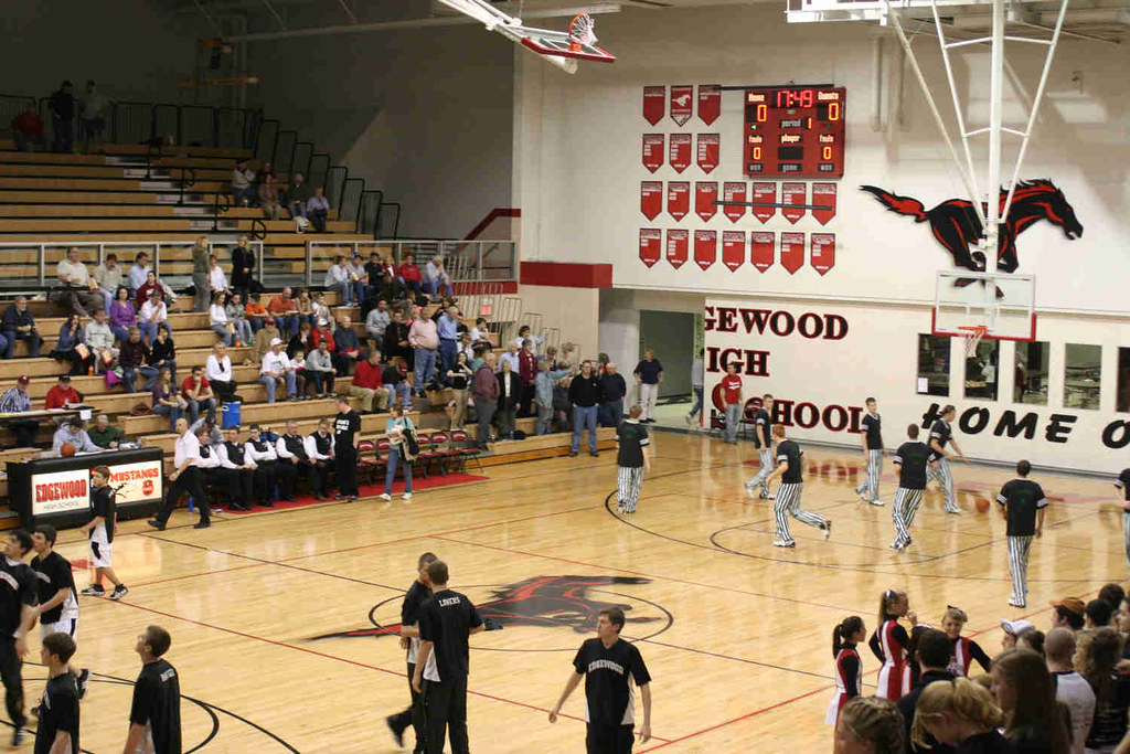 Edgewood High School Gym Home of the Edgewood Mustangs Ell… Flickr