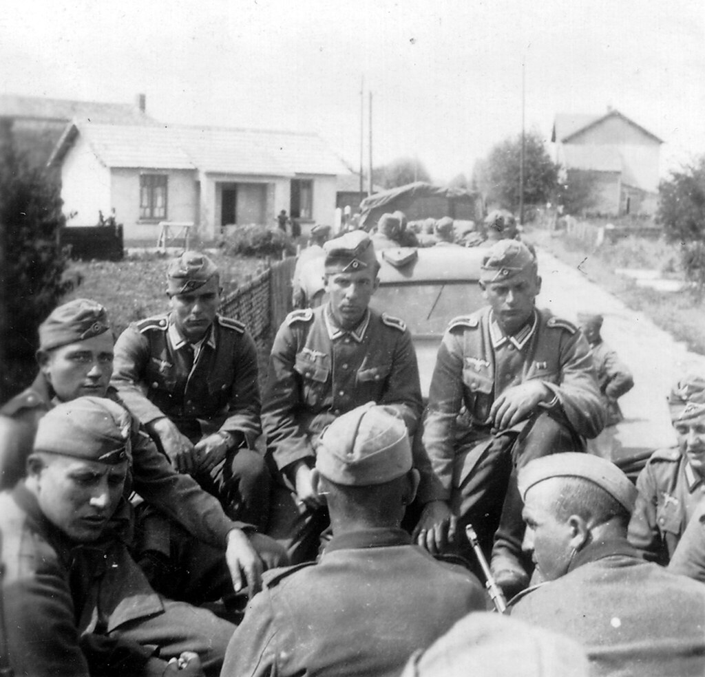 p003894 Photographie allemande Occupation de la Normandi… Flickr